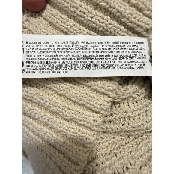 Forever 21 Women Marseille France Hooded Sweater L Cream Embroidered Hoodie - Picture 10 of 11